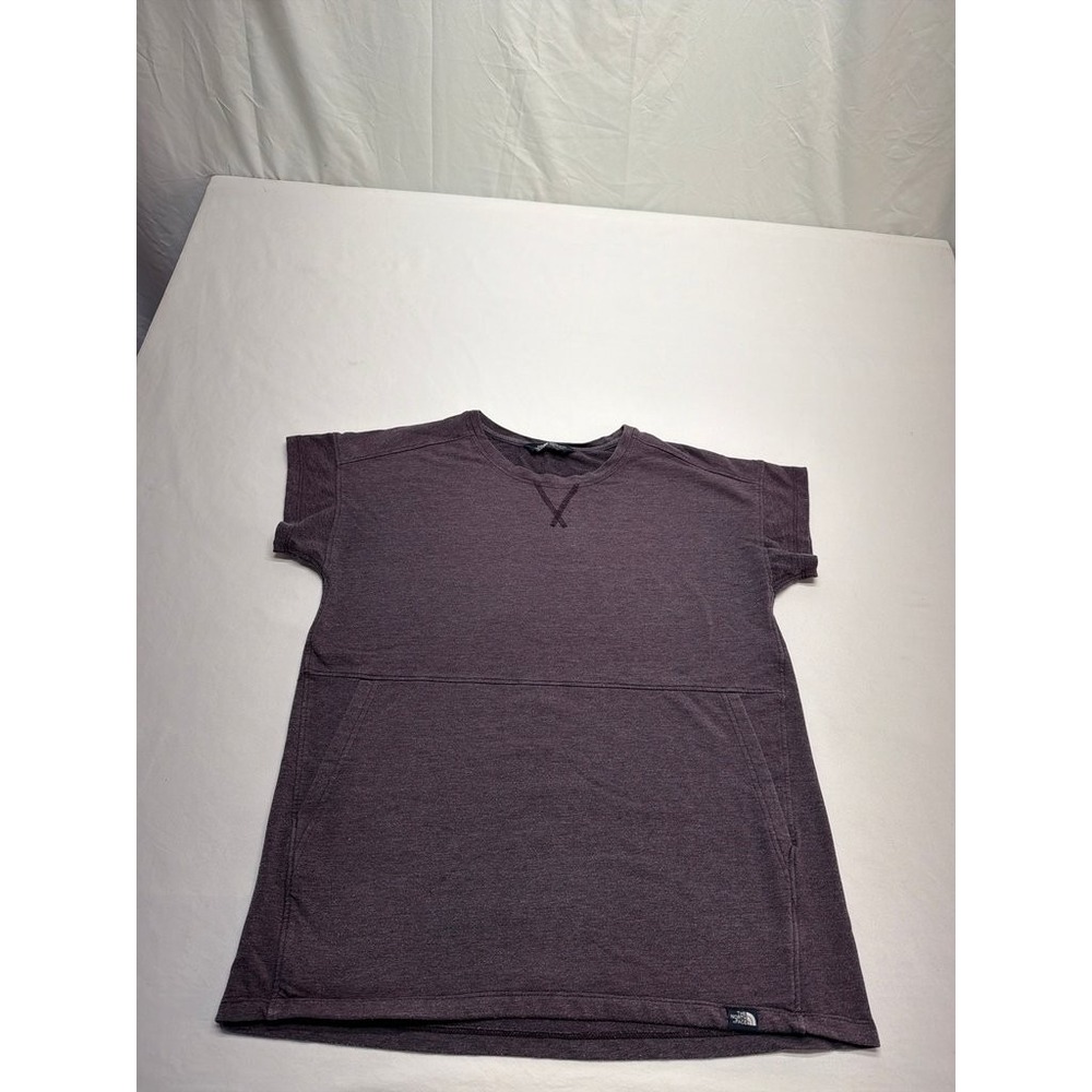 The North Face Purple Short Sleeve Crew Neck Shirt Womens Medium Kangaroo Pocket